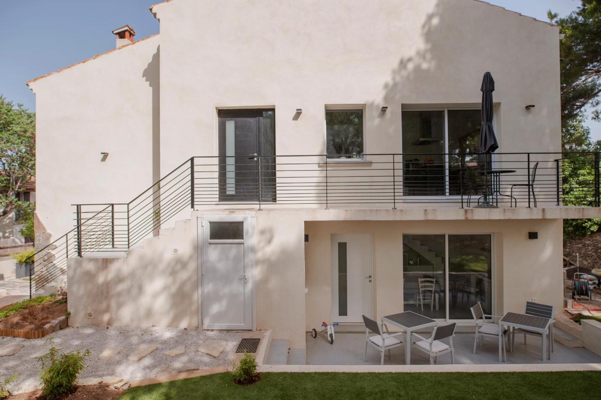 Le Solaret Famille Villa Sete Exterior photo